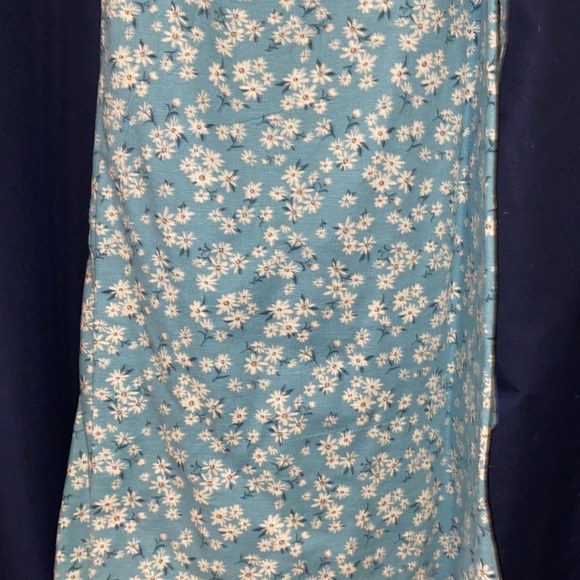 Cute American Eagle L Dress - Picture 2 of 4